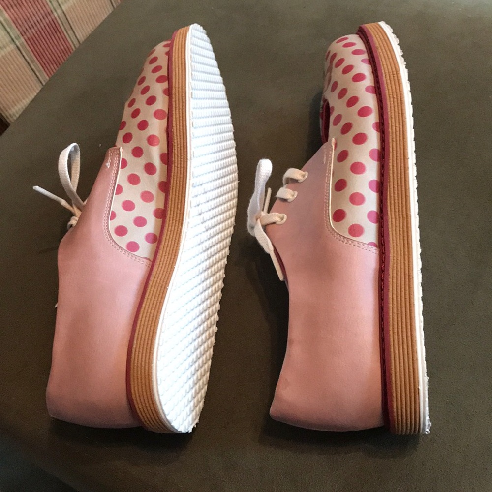 Funky Shoes - Picture 3 of 7